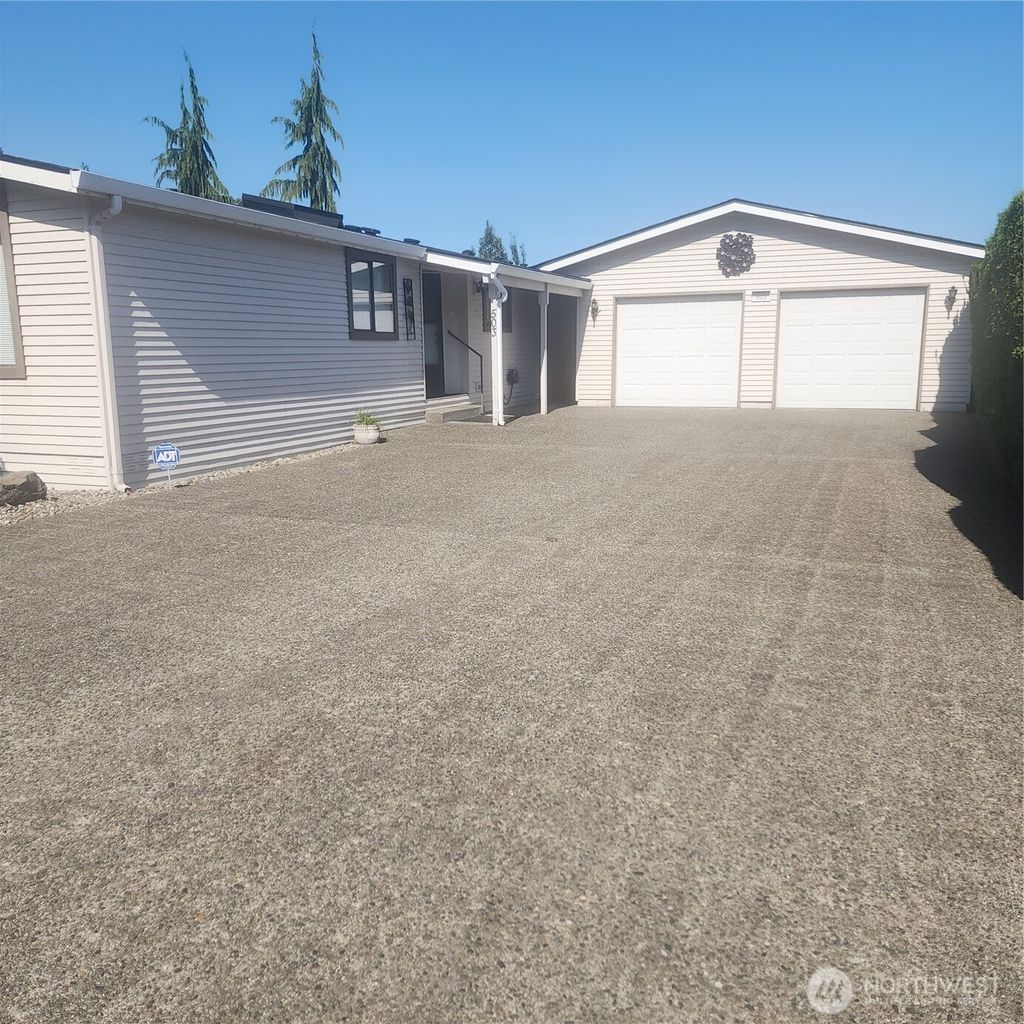 Photo of 1402 22nd Street NE #503, Auburn, WA 98002 (MLS # 2435933)