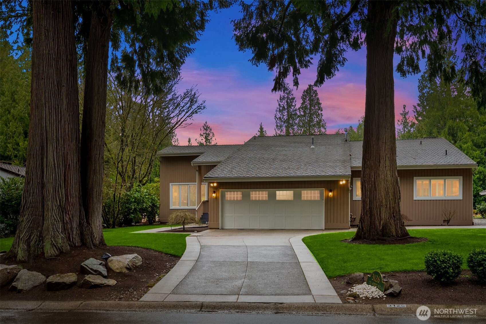 3126 211th Avenue NE