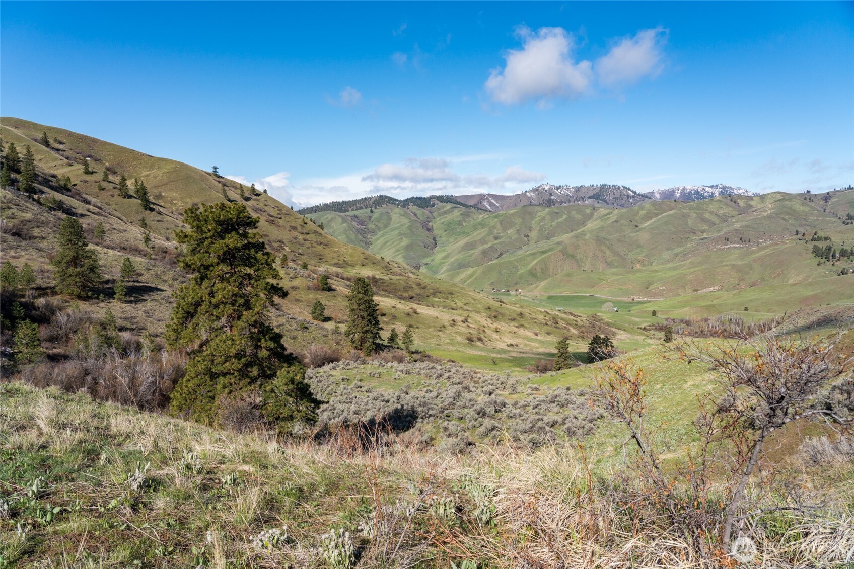 7993 Nahahum Canyon Road