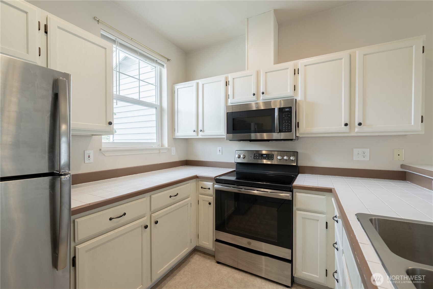 5400 Harbour Pointe Boulevard J202