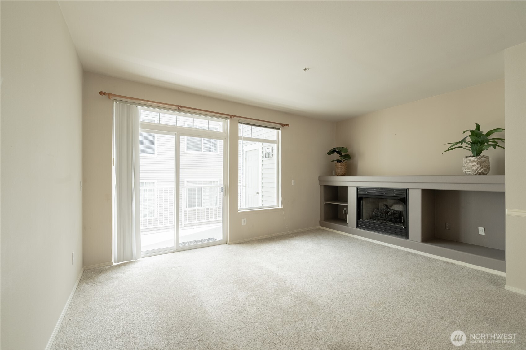 5400 Harbour Pointe Boulevard J202