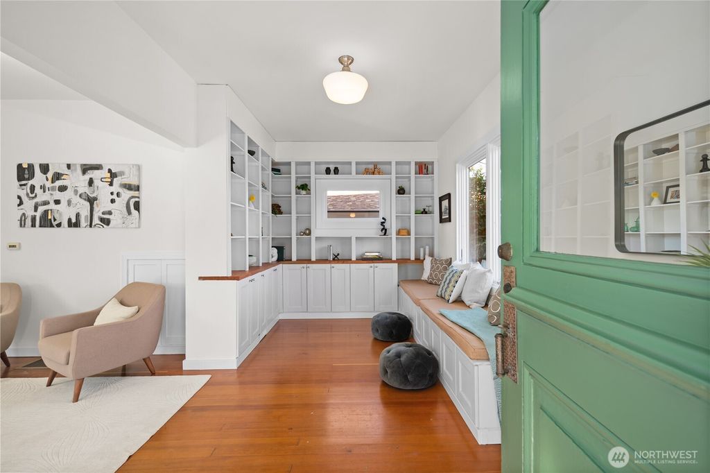 Photo of 2821 21st Avenue S, Seattle, WA 98144 (MLS # 2435021)