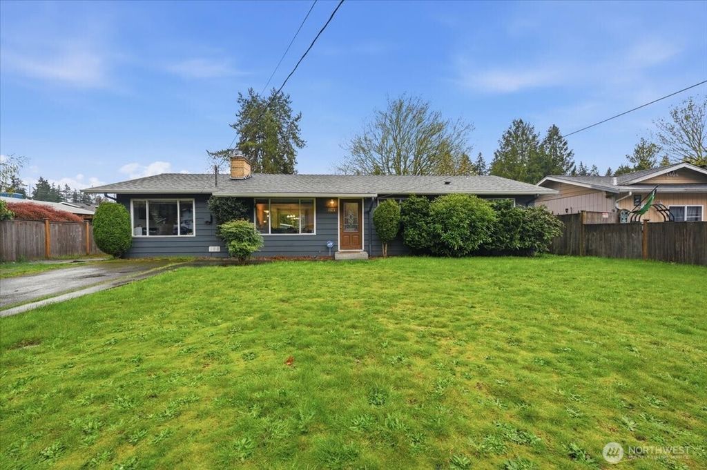 Photo of 4404 229th Place SW, Mountlake Terrace, WA 98043 (MLS # 2508899)