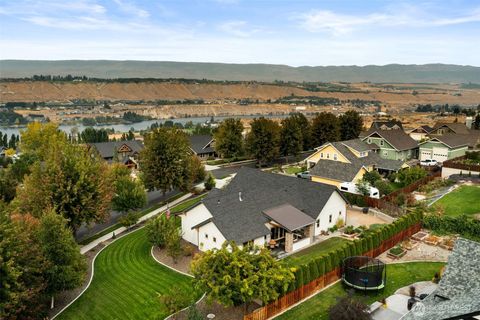 2535 Tuscany Lane Malaga WA 98828