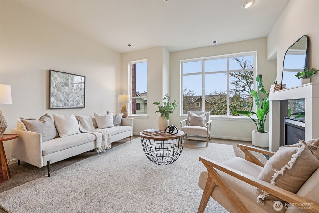 Photo of 93 Sky Ridge Rd Rd #505, Issaquah, WA 98027 (MLS # 2486701)