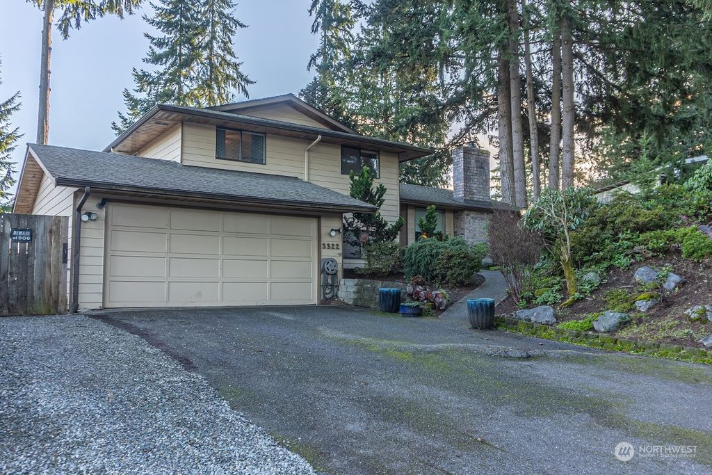 Photo of 3322 SE 123rd Street, Everett, WA 98208 (MLS # 2202899)