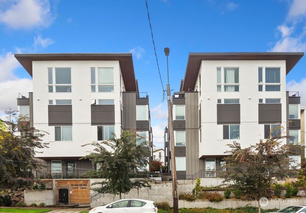 Photo of 3062 SW Avalon Way #E, Seattle, WA 98126 (MLS # 2177197)