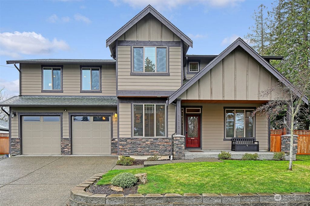 Photo of 1113 S 258th Street, Des Moines, WA 98198 (MLS # 2036345)