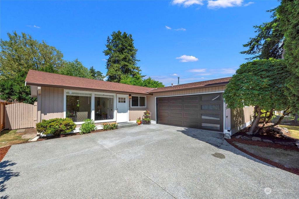 Photo of 4403 230th Place SW, Mountlake Terrace, WA 98043 (MLS # 2144608)