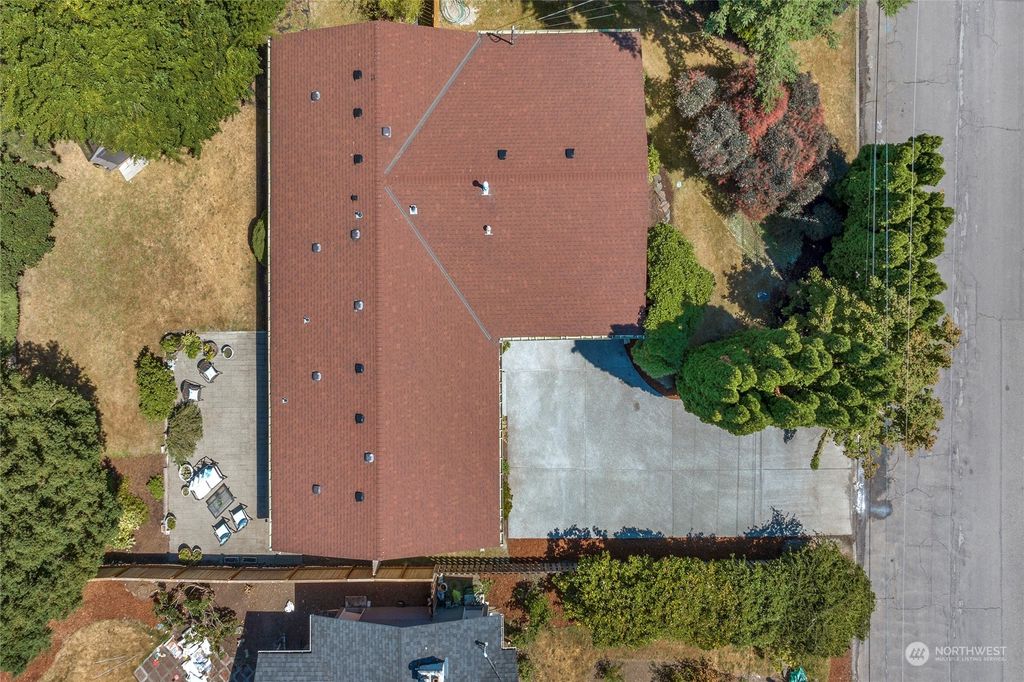 Photo of 4403 230th Place SW, Mountlake Terrace, WA 98043 (MLS # 2144608)