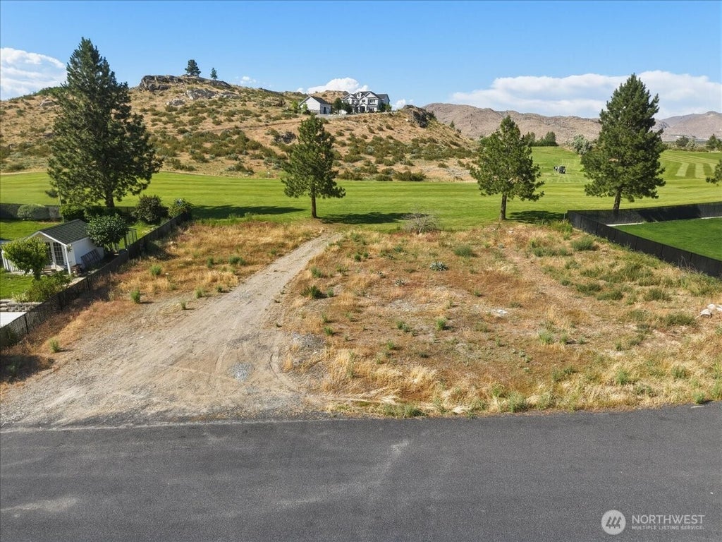 Photo of 55 Long Drive, Pateros, WA 98846 (MLS # 2593991)