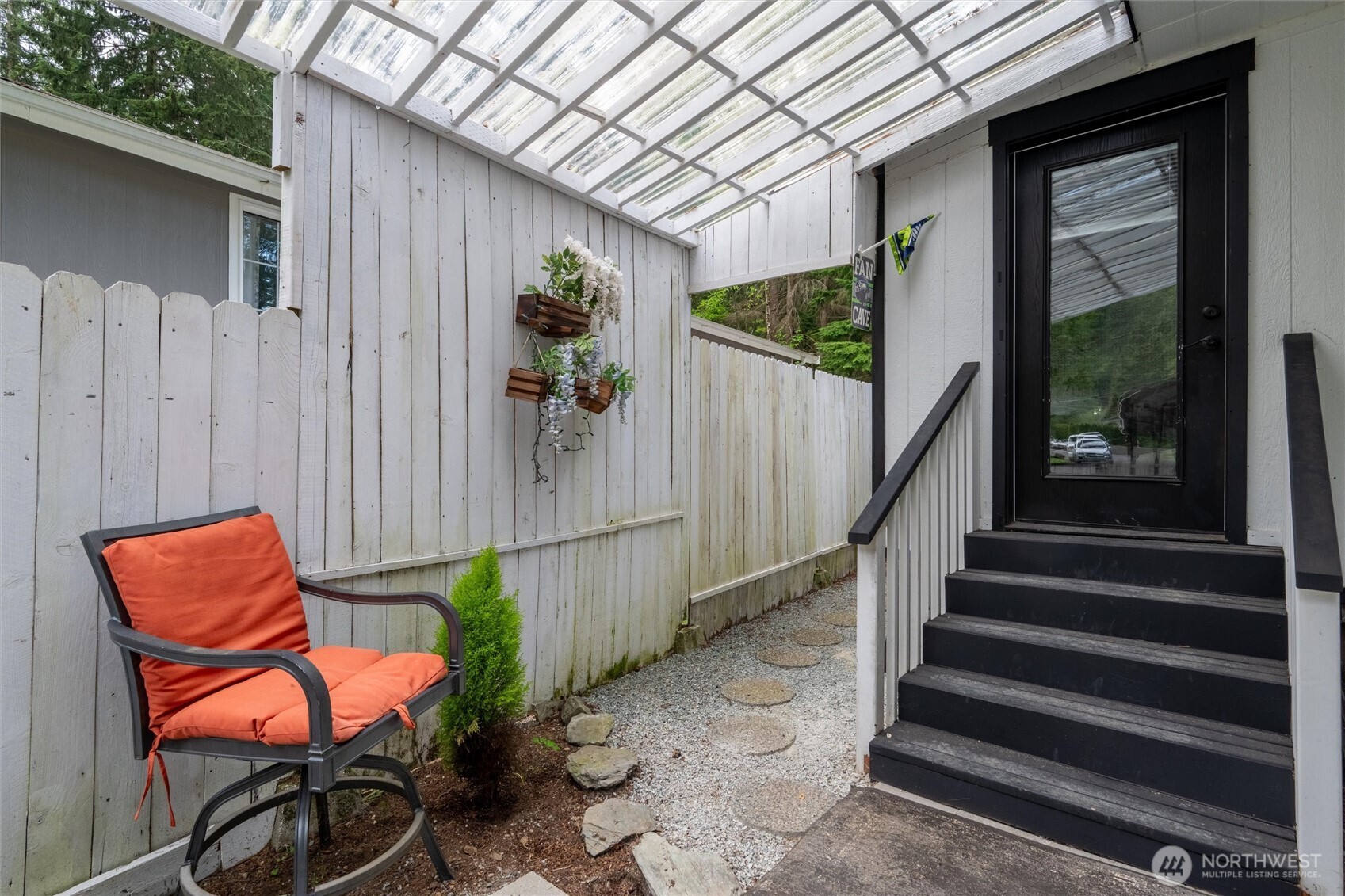 6360 Overland Trail