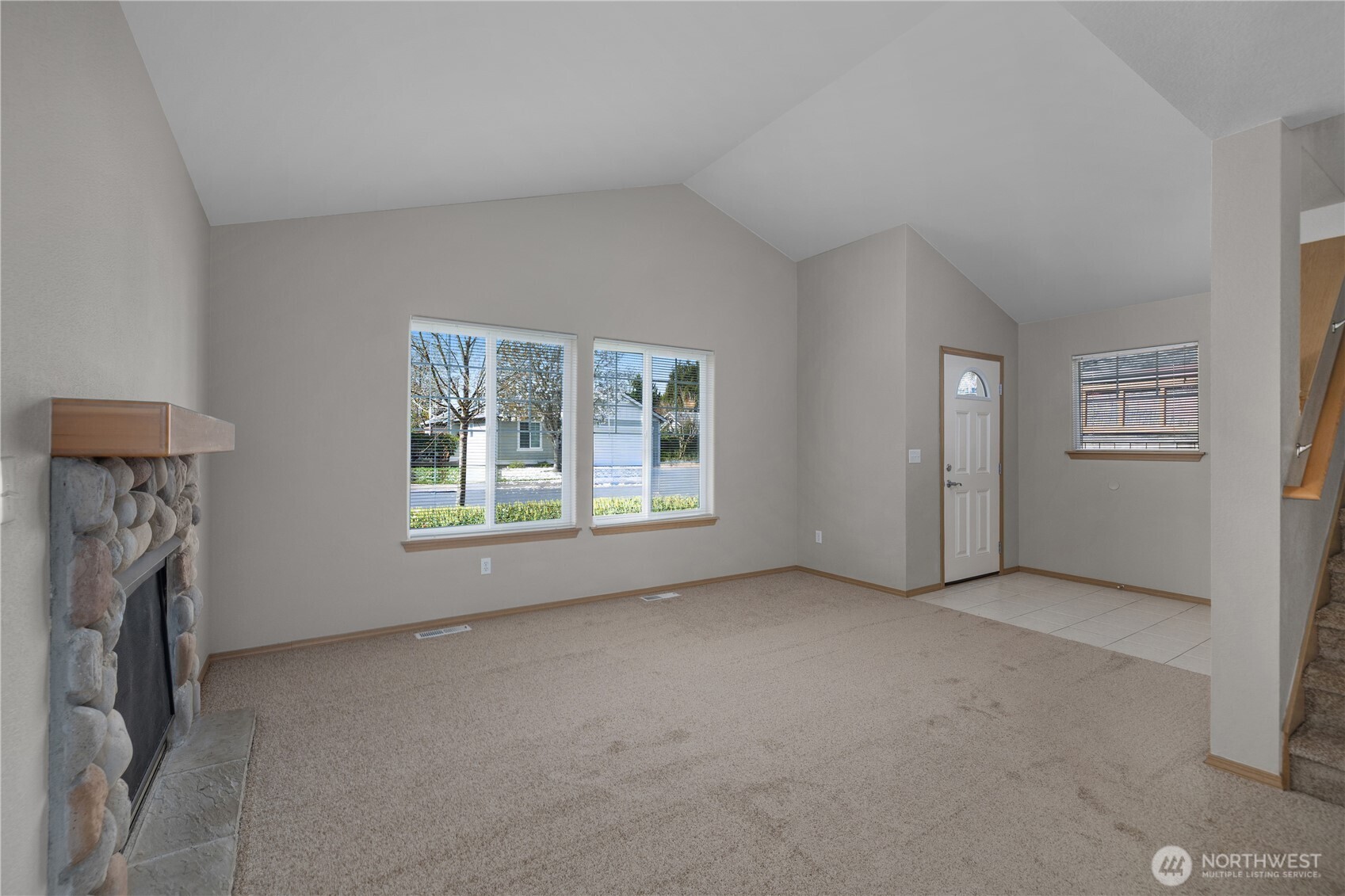 8014 Bedford Lane SE