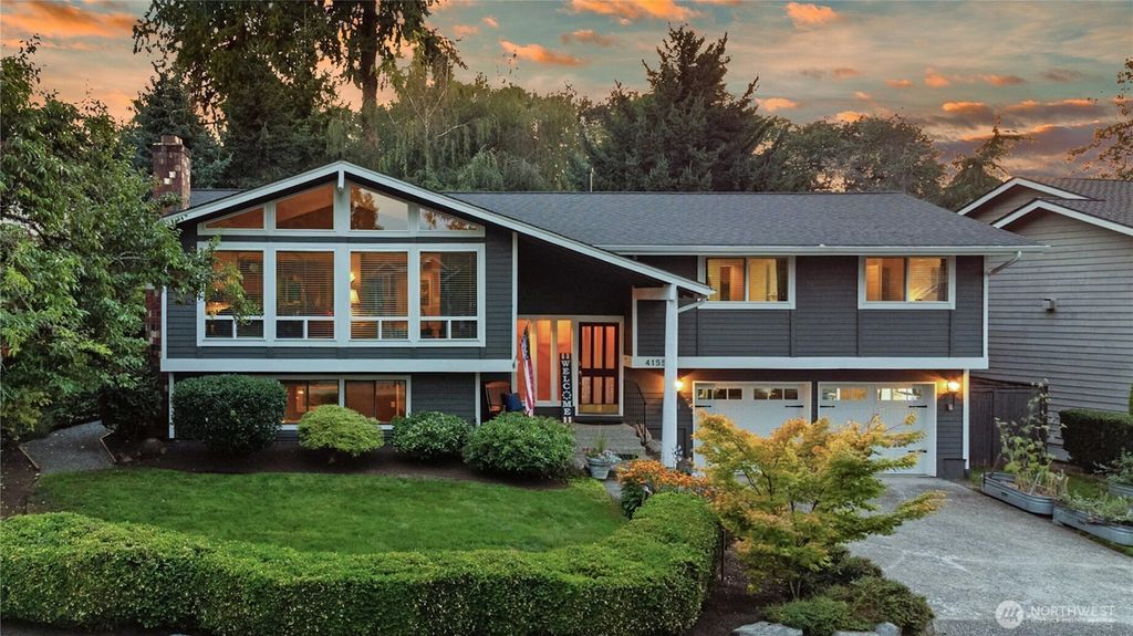 Photo of 4155 187th Avenue SE, Issaquah, WA 98027 (MLS # 2428024)