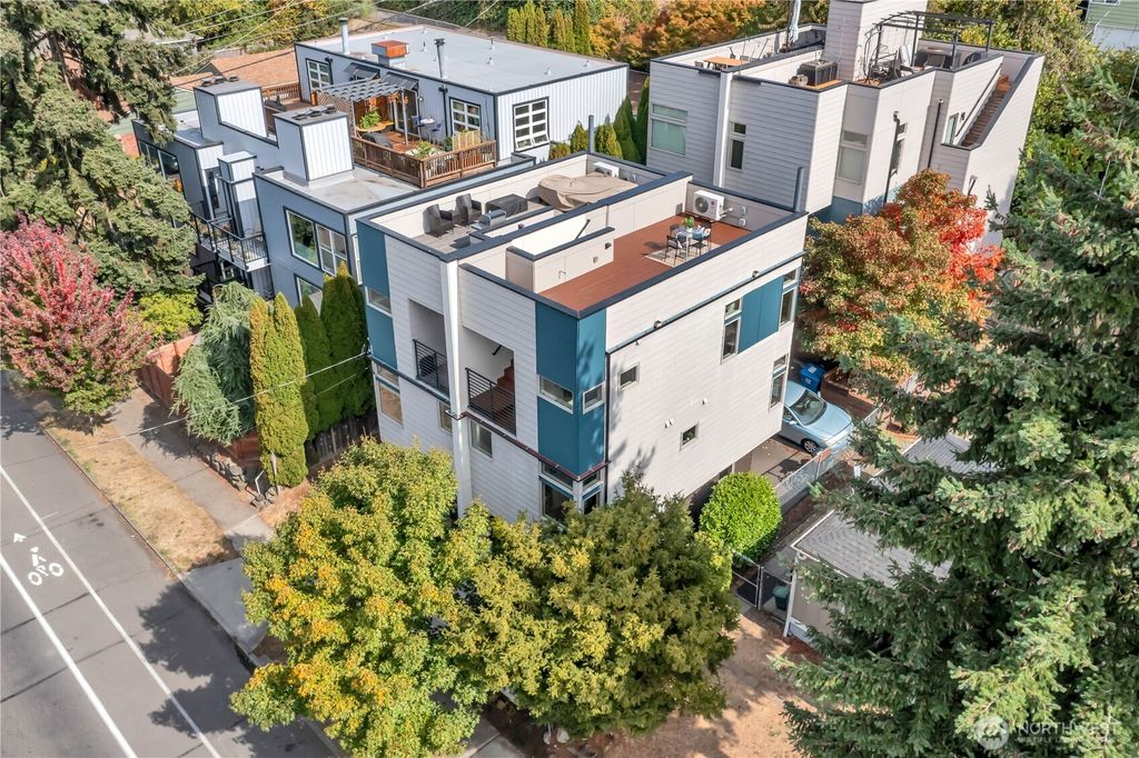 Photo of 5008 Fauntleroy Way SW #B, Seattle, WA 98136 (MLS # 2416389)