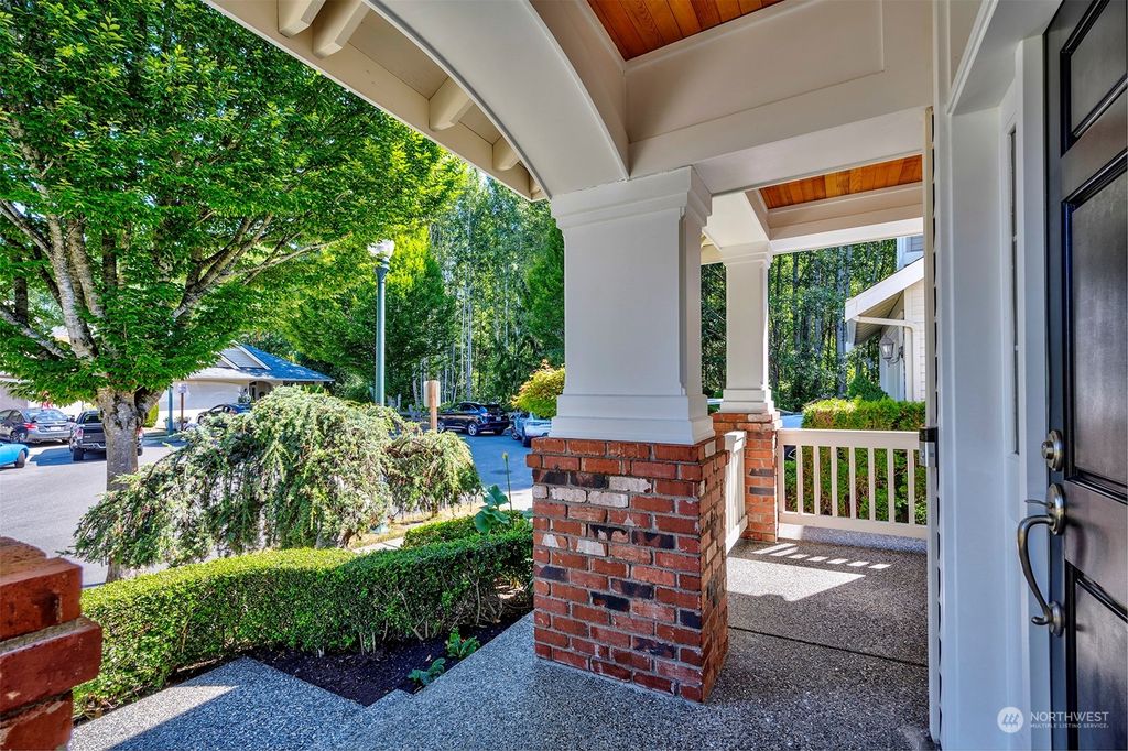 Photo of 4989 Dover Court, Mukilteo, WA 98275 (MLS # 2145306)