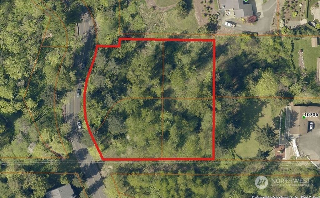 Photo of 107 XX 105th Place SE, Auburn, WA 98002 (MLS # 2005364)