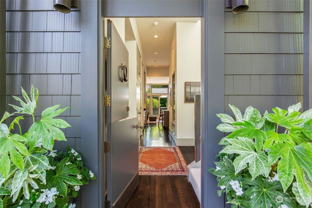 Photo of 4237 E Lee Street, Seattle, WA 98112 (MLS # 2145801)