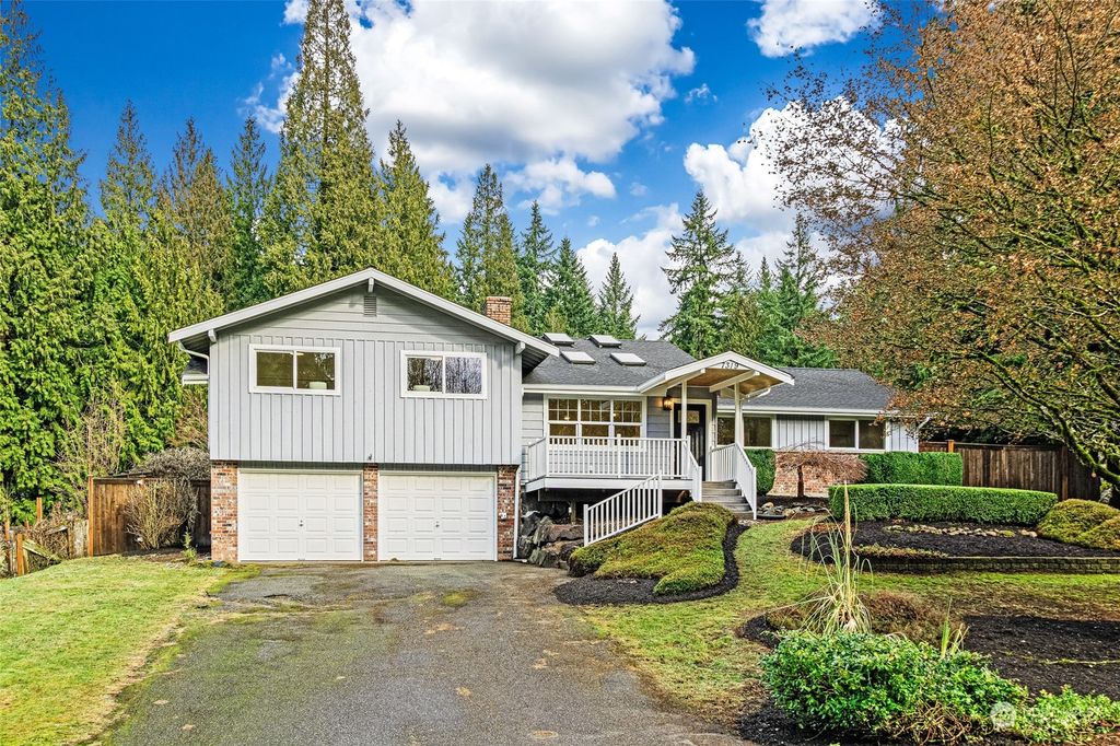 Photo of 7319 Marwood Place, Woodinville, WA 98072 (MLS # 2189792)