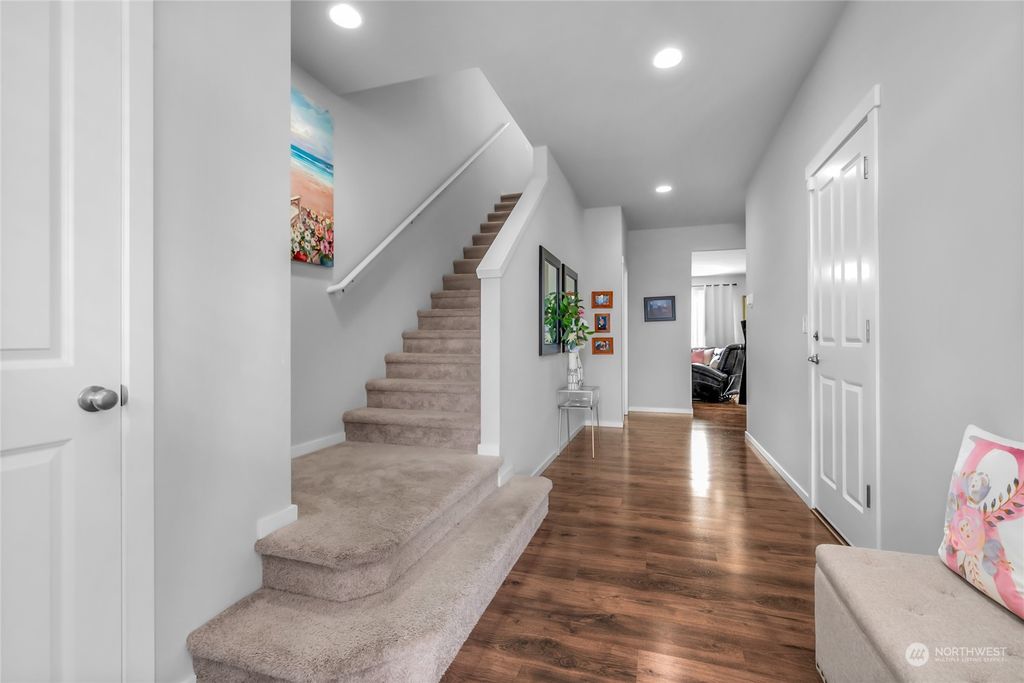 Photo of 6512 281st Place NW, Stanwood, WA 98292 (MLS # 2156795)