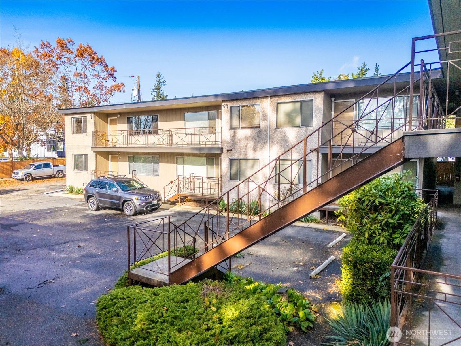 14520 Phinney Avenue N