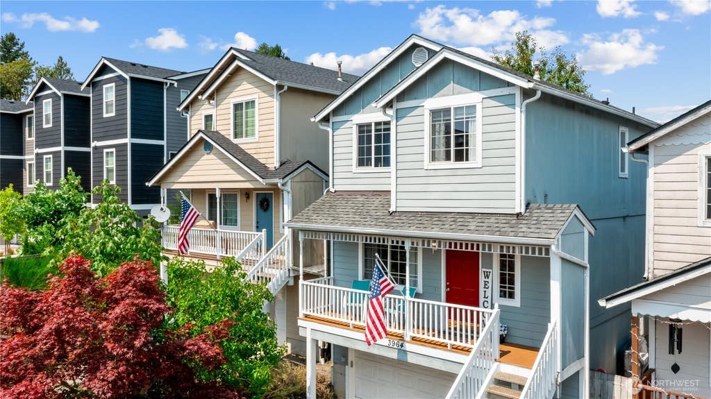 Photo of 3964 Broadmoor Loop NE, Bremerton, WA 98310 (MLS # 2564445)