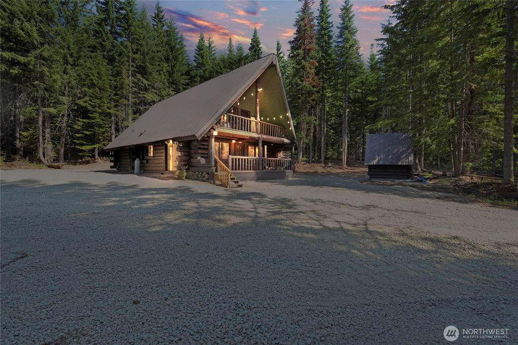 Photo of 4711 Kachess Lake Rd Rd, Easton, WA 98925 (MLS # 2488487)