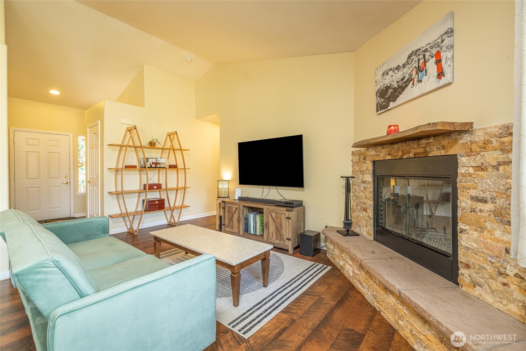3001 Green Valley Drive