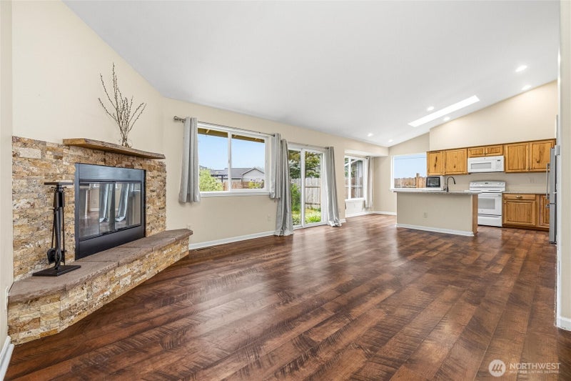 3001 Green Valley Drive