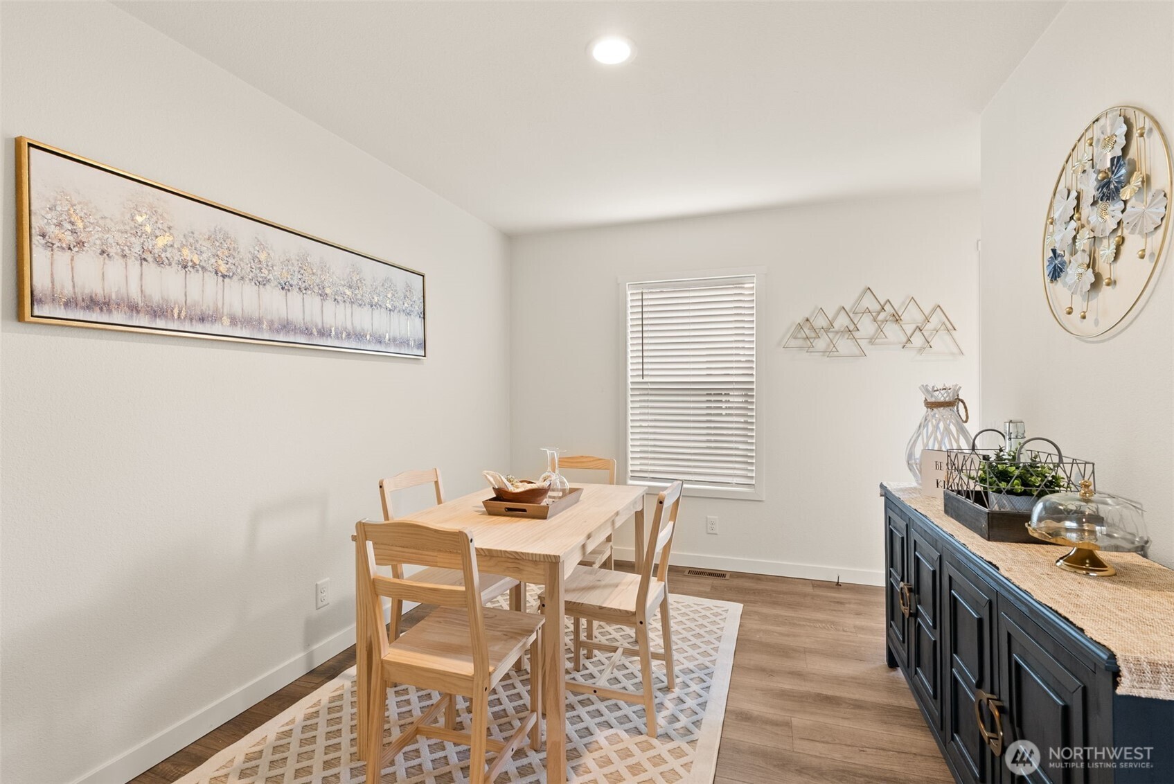 1243 SW Elzina Street