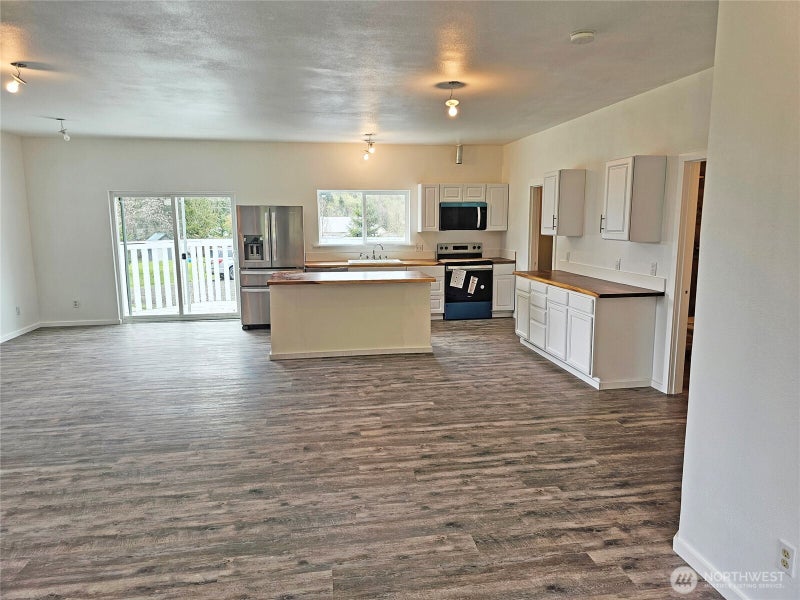 113 Leroy Road