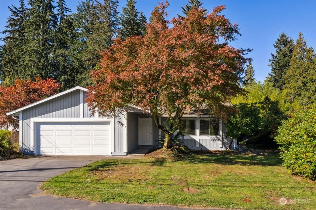 Photo of 14041 156th Avenue SE, Renton, WA 98059 (MLS # 2300733)