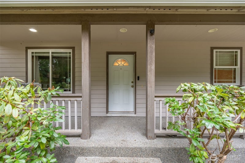 17015 Arborvitae Court SE