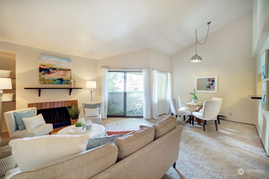 Photo of 3024 NE 143rd Street #304, Seattle, WA 98125 (MLS # 2047721)