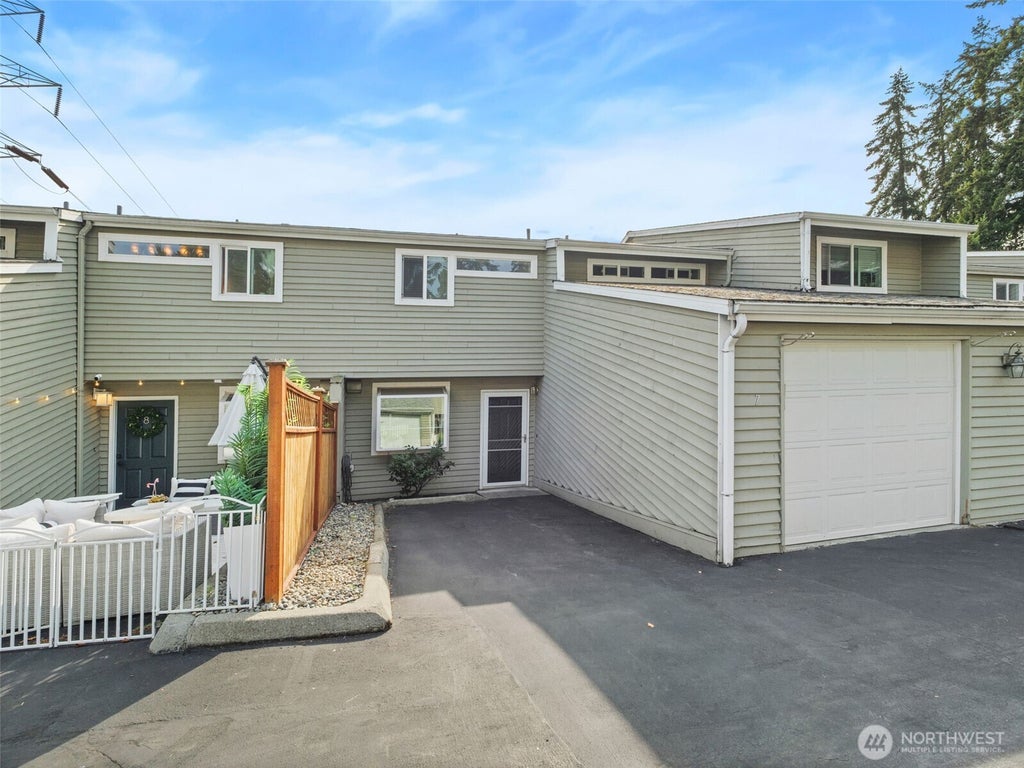 Photo of 14441 124th Avenue NE #A7, Kirkland, WA 98034 (MLS # 2581267)