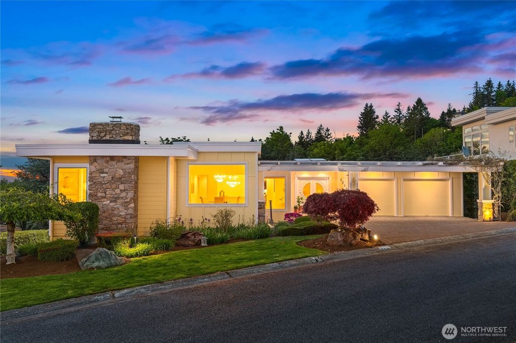 Photo of 5310 143rd Avenue SE, Bellevue, WA 98006 (MLS # 2395579)