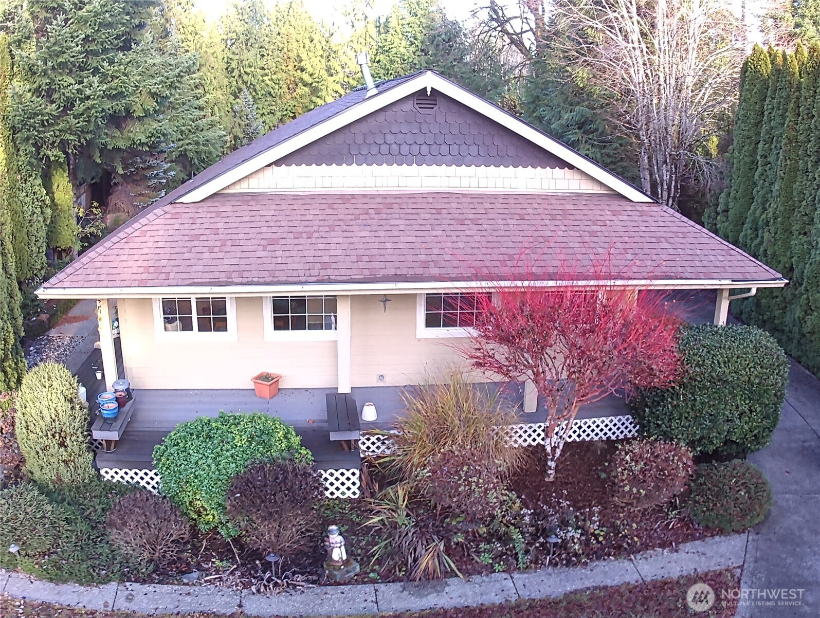 Allyn, Washington 98524, United States, 3 Bedrooms Bedrooms, ,2 BathroomsBathrooms,Residential,Active,252180