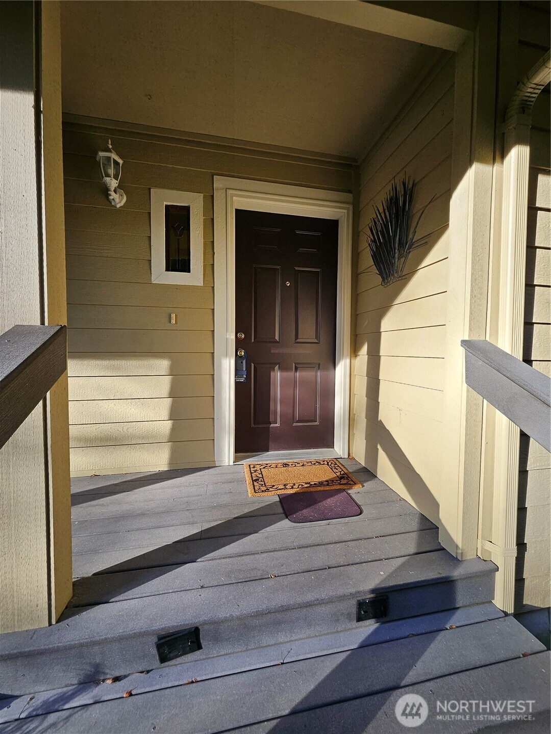 Allyn, Washington 98524, United States, 3 Bedrooms Bedrooms, ,2 BathroomsBathrooms,Residential,Active,252180