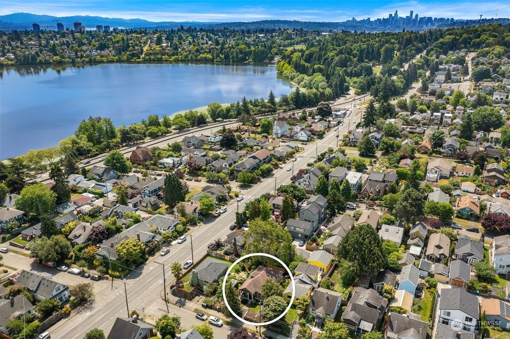 Photo of 751 N 70th Street, Seattle, WA 98103 (MLS # 2127549)