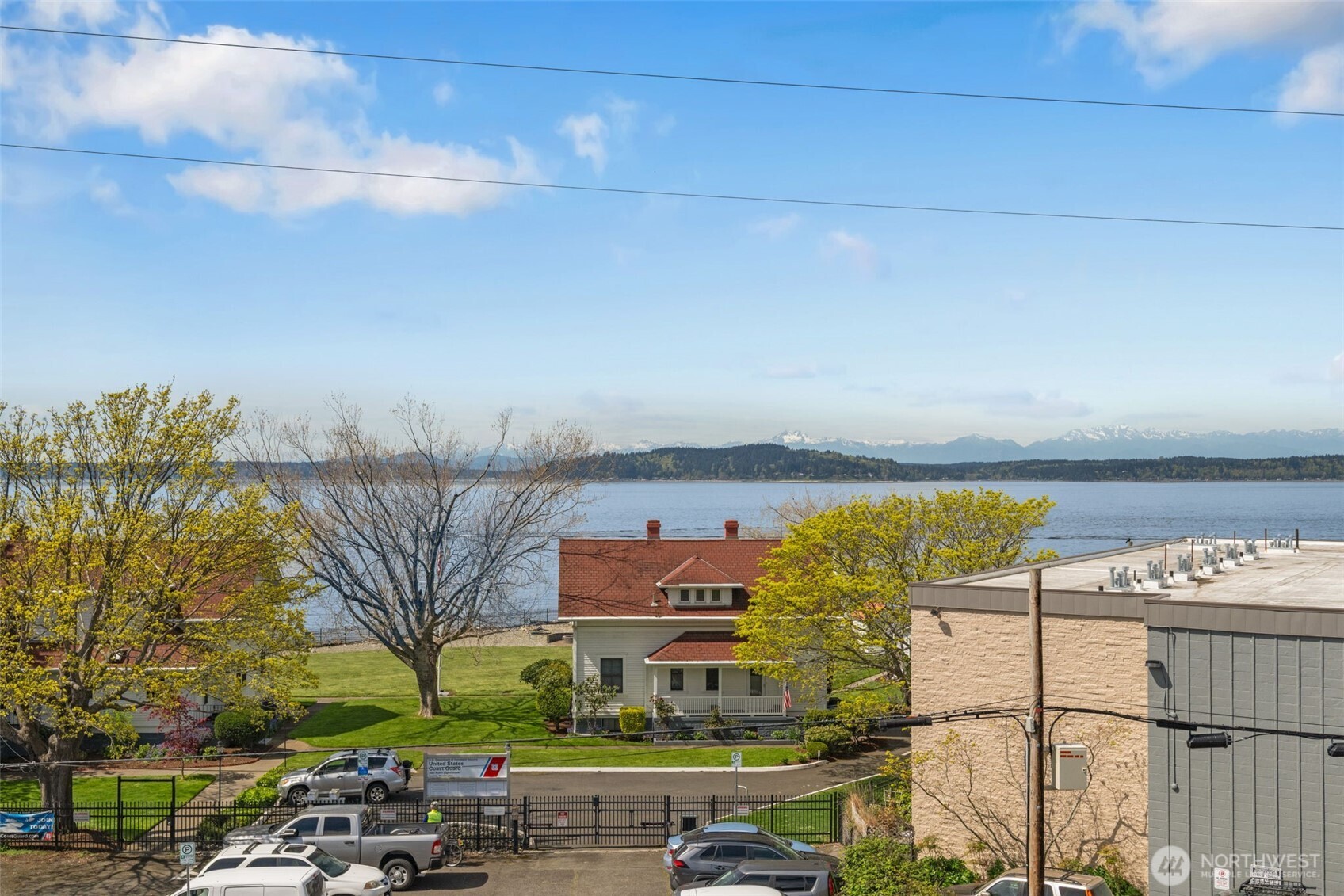 3142 Alki Avenue SW 303