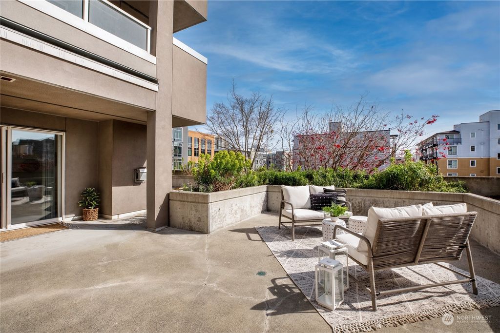 Photo of 4343 Roosevelt Way NE #202, Seattle, WA 98105 (MLS # 2061339)