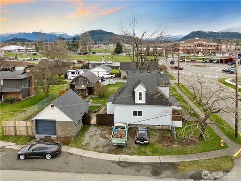 720 Park Avenue, Buckley, WA 98321 - MLS#: 2344307