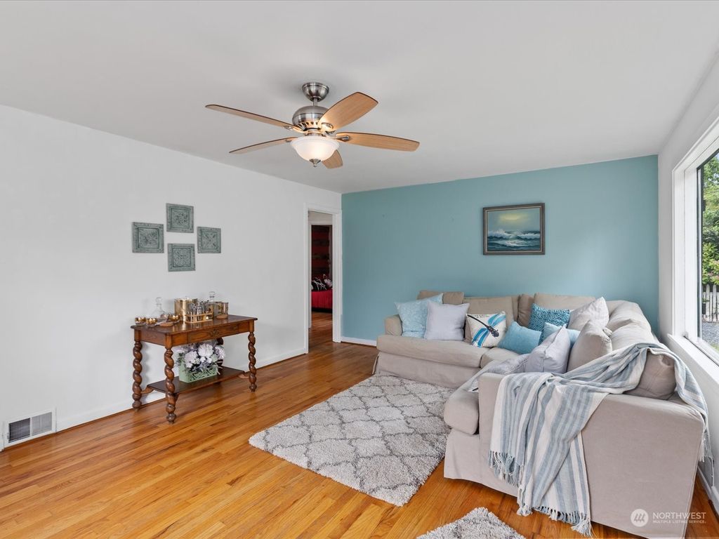 Photo of 1301 63rd Street SE, Everett, WA 98203 (MLS # 2248439)