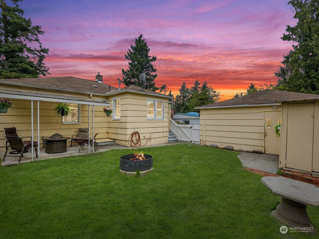 Photo of 1301 63rd Street SE, Everett, WA 98203 (MLS # 2248439)