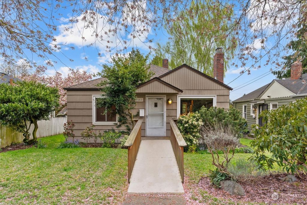 Photo of 7552 Dibble Avenue NW, Seattle, WA 98117 (MLS # 2220383)