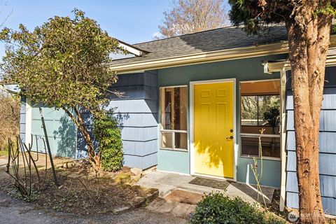 1236 Frederick Lane NE Olympia WA 98506