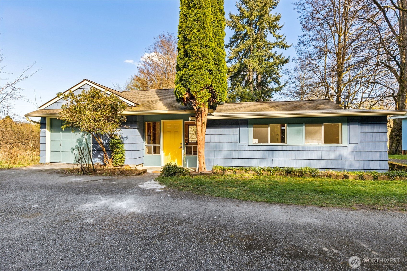 1236 Frederick Lane NE