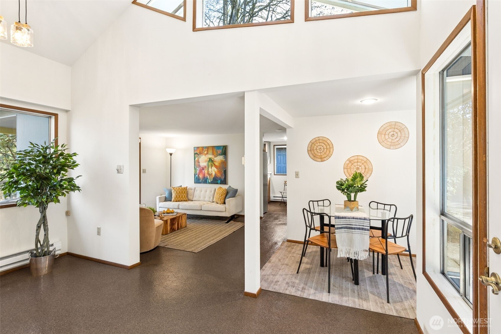 1236 Frederick Lane NE