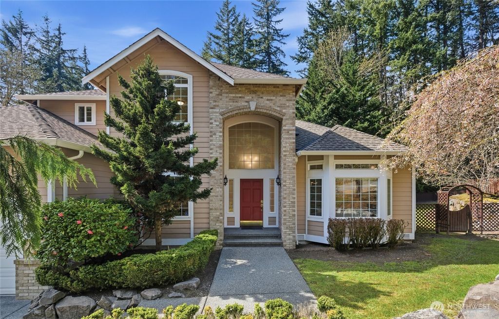 Photo of 5107 218th Avenue NE, Redmond, WA 98053 (MLS # 2509123)