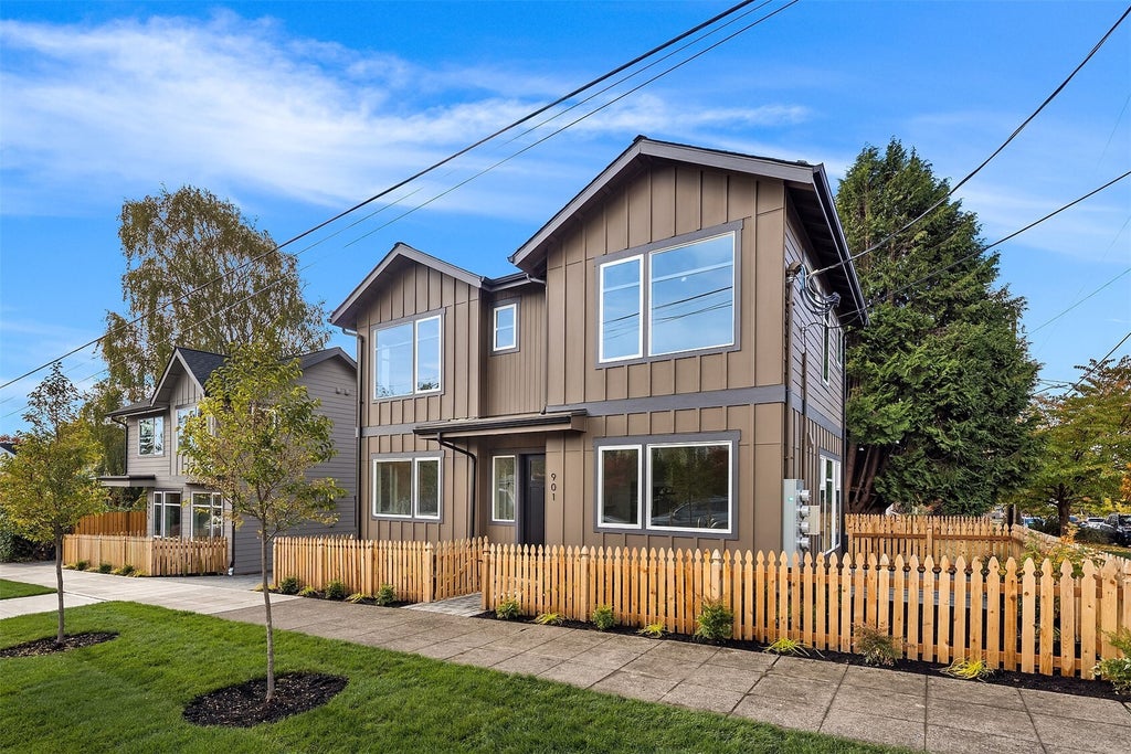 Photo of 5915 9th Avenue NW, Seattle, WA 98107 (MLS # 2599019)